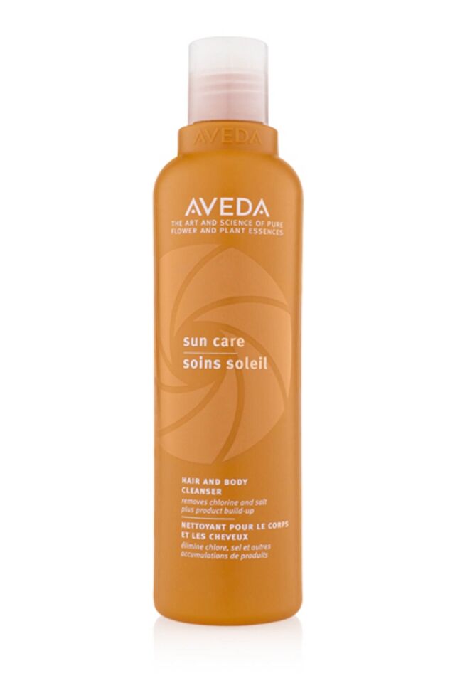 Sun Care Güneş Sonrası Saç ve Vücut Temizleyici 250ml 018084854006
